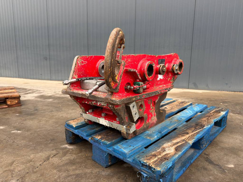 Winkelbauer MCKL-HPK - M318F - Quick coupler for Construction machinery: picture 1 Winkelbauer MCKL-HPK - M318F - Quick coupler for Construction machinery: picture 1