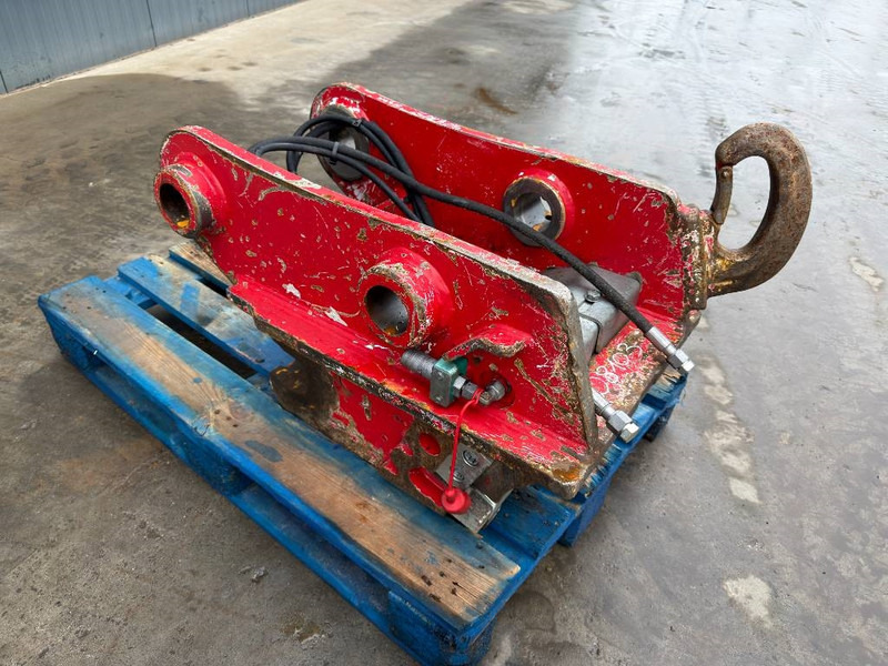 Winkelbauer MCKL-HPK - M318F - Quick coupler for Construction machinery: picture 3 Winkelbauer MCKL-HPK - M318F - Quick coupler for Construction machinery: picture 3