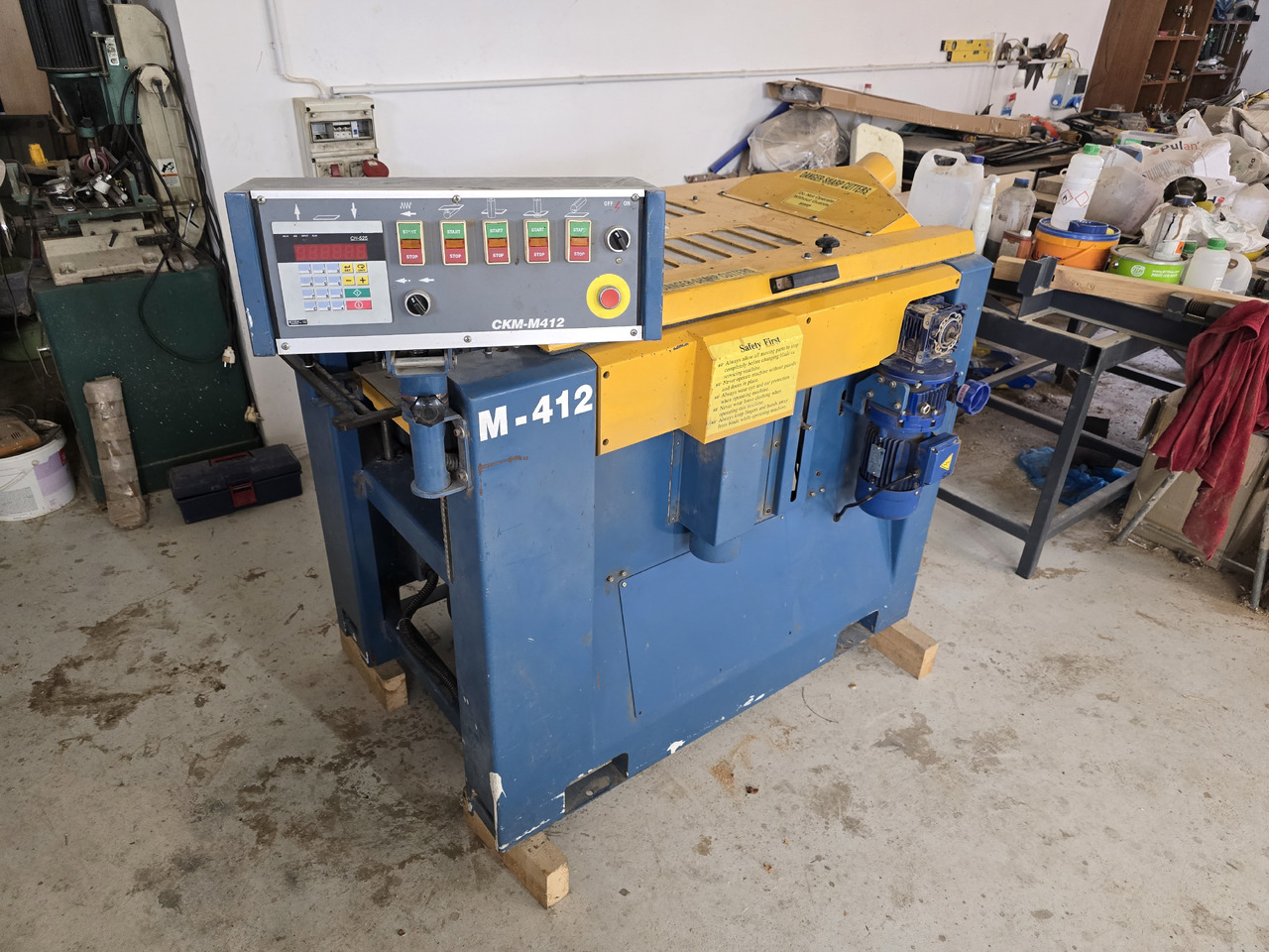 BAKER M-412 - Machine tool: picture 1 BAKER M-412 - Machine tool: picture 1