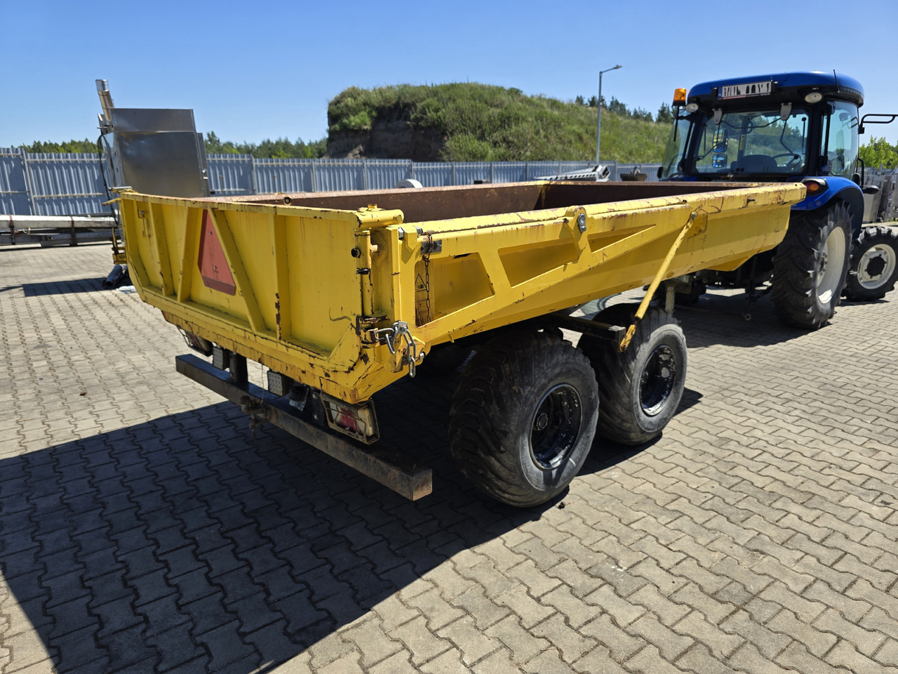 BIGAB BT-8 HARDOX - Tipper trailer: picture 5 BIGAB BT-8 HARDOX - Tipper trailer: picture 5