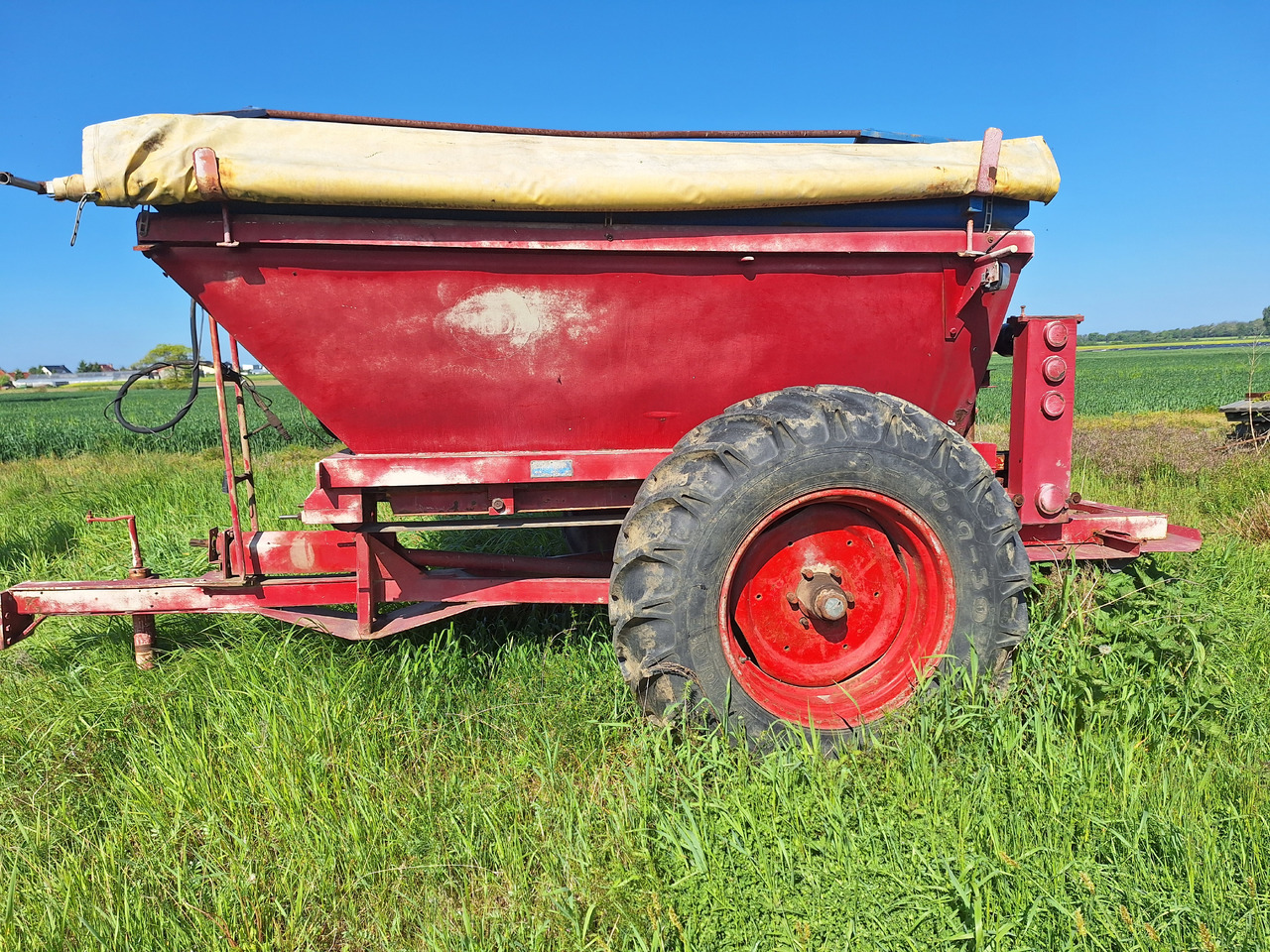 BREDAL B4 - Fertilizer spreader: picture 2 BREDAL B4 - Fertilizer spreader: picture 2