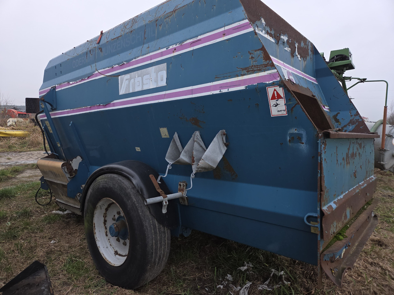 FALCO 10 m3 - Forage mixer wagon: picture 5 FALCO 10 m3 - Forage mixer wagon: picture 5