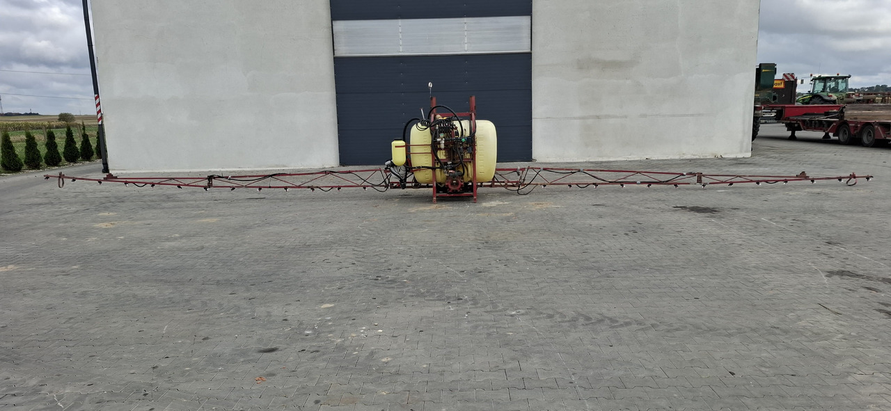 HARDI 850 L / 15 m - Sprayer: picture 3 HARDI 850 L / 15 m - Sprayer: picture 3
