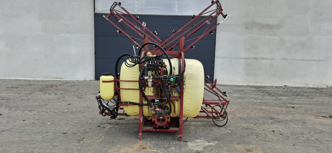 Sprayer HARDI 850 L / 15 m: picture 1