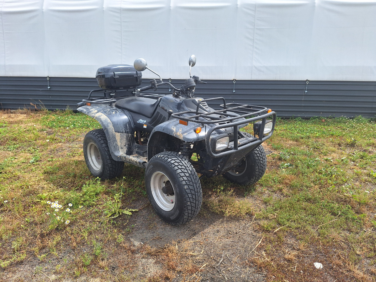 Linhai - Car: picture 4 Linhai - Car: picture 4