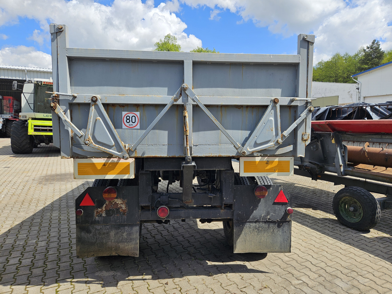 Panav PN 04 - Farm tipping trailer/ Dumper: picture 4 Panav PN 04 - Farm tipping trailer/ Dumper: picture 4
