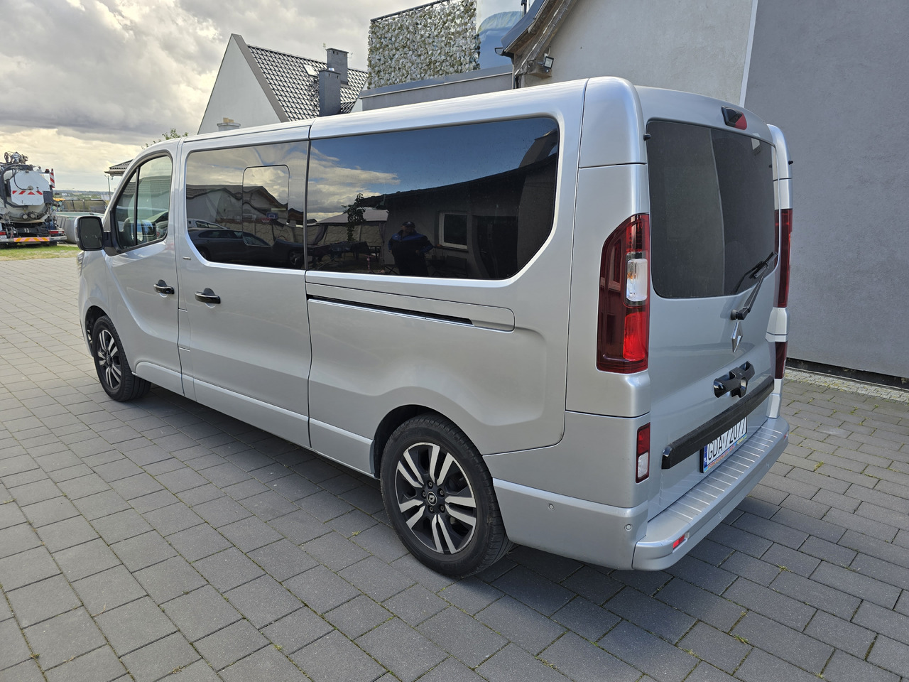 Passenger van RENAULT Trafic SPACECLASS Premium: picture 6