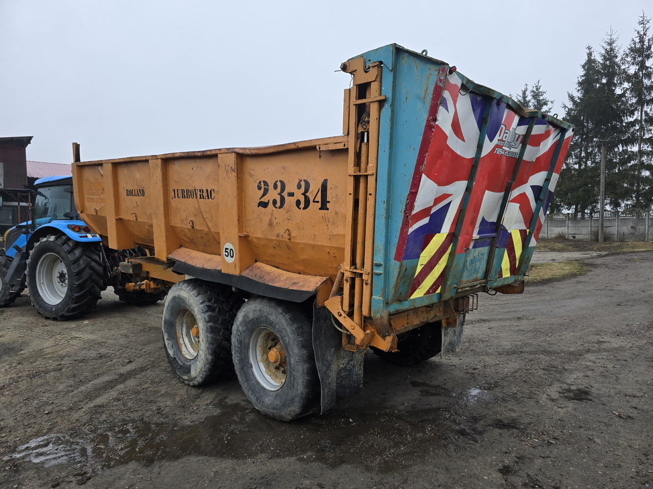 ROLLAND TURBOVRAC 23-34 - Farm tipping trailer/ Dumper: picture 5 ROLLAND TURBOVRAC 23-34 - Farm tipping trailer/ Dumper: picture 5