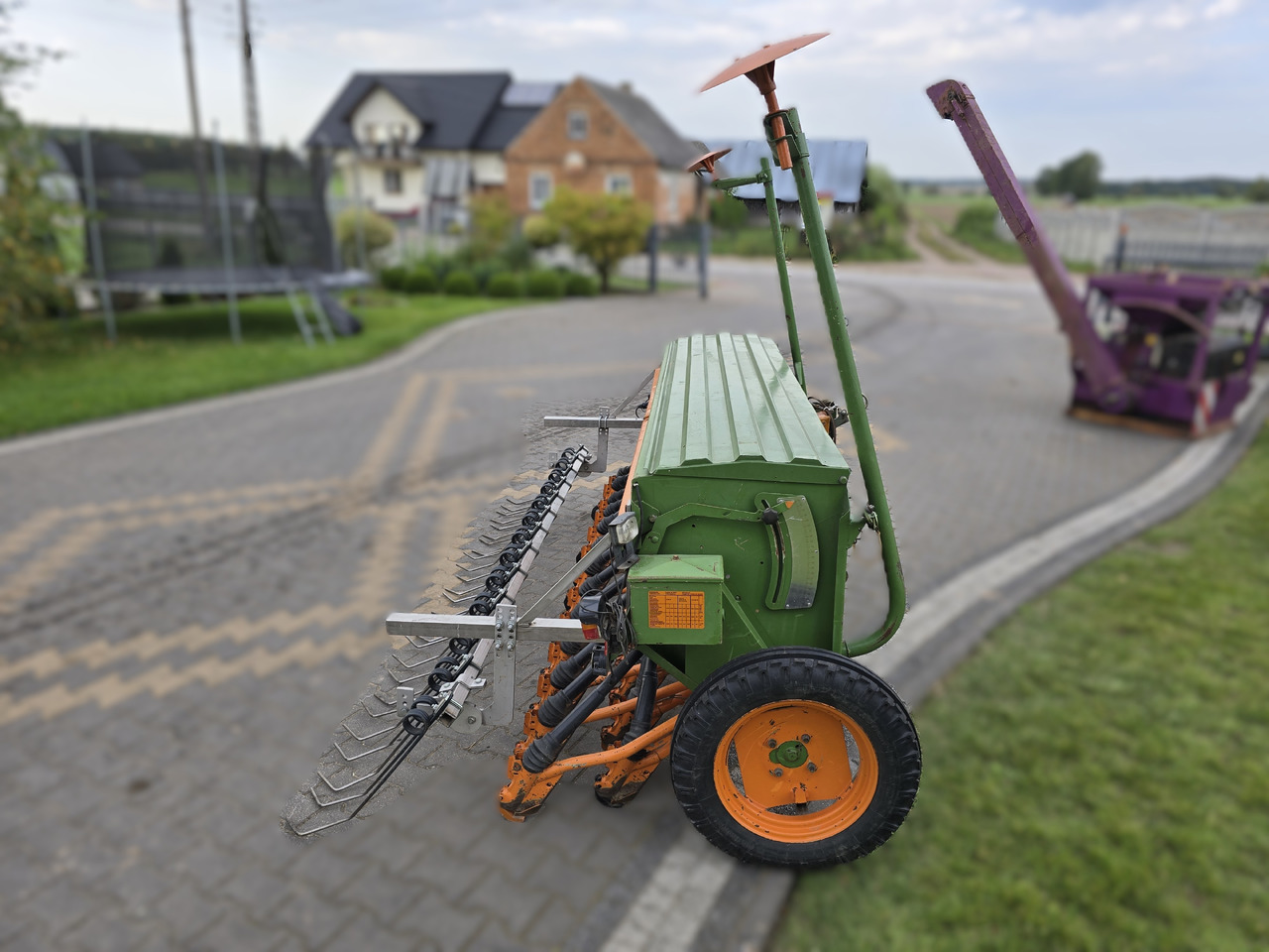 Amazone D8/30 SPECIAL - Sowing equipment: picture 4 Amazone D8/30 SPECIAL - Sowing equipment: picture 4