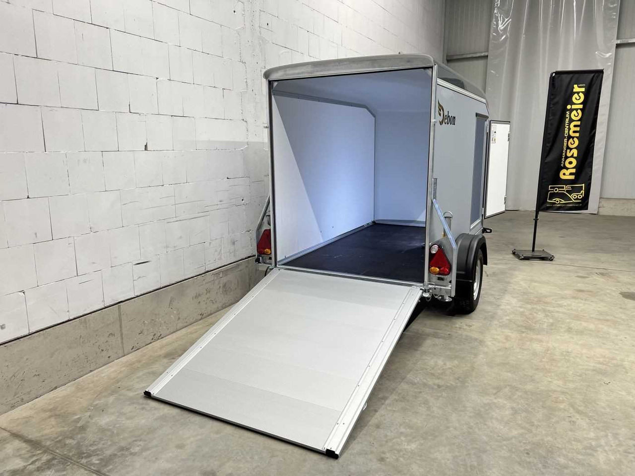 CHEVAL LIBERTE DEBON C255 Seitentür ungebremst Kofferanhänger - Closed box trailer: picture 3 CHEVAL LIBERTE DEBON C255 Seitentür ungebremst Kofferanhänger - Closed box trailer: picture 3