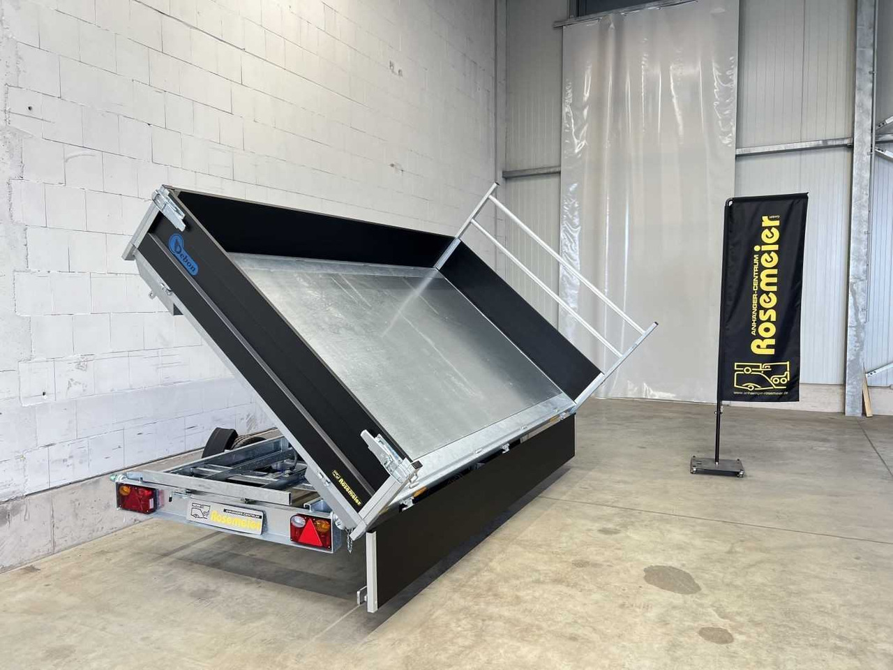 CHEVAL LIBERTE PW3.3E Black Dreiseitenkipper - Tipper trailer: picture 5 CHEVAL LIBERTE PW3.3E Black Dreiseitenkipper - Tipper trailer: picture 5