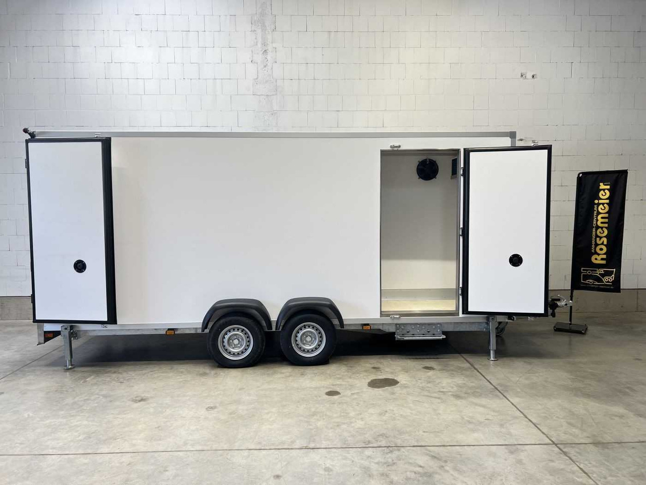 Cool 6.8 - 3 Räume Tiefkühlanhänger - Refrigerator trailer: picture 1 Cool 6.8 - 3 Räume Tiefkühlanhänger - Refrigerator trailer: picture 1