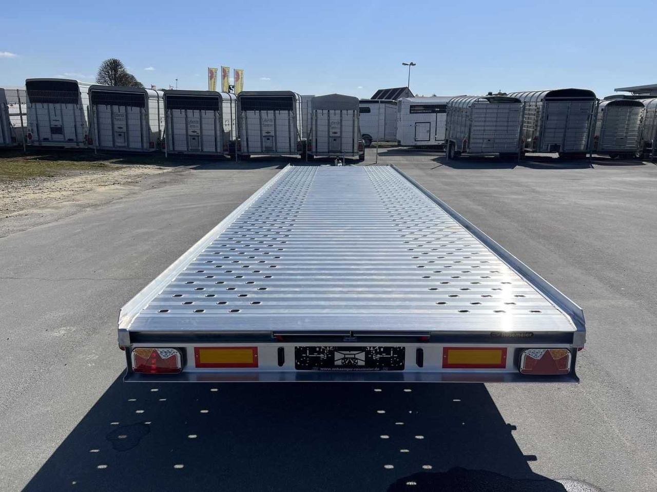GROMEX L3-3500-8.42 Autotransporter - Autotransporter trailer: picture 4 GROMEX L3-3500-8.42 Autotransporter - Autotransporter trailer: picture 4