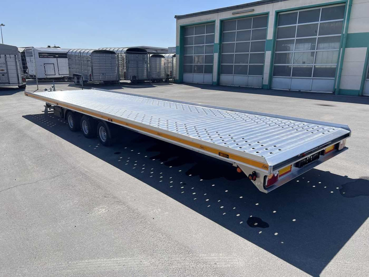 GROMEX L3-3500-8.42 Autotransporter - Autotransporter trailer: picture 5 GROMEX L3-3500-8.42 Autotransporter - Autotransporter trailer: picture 5