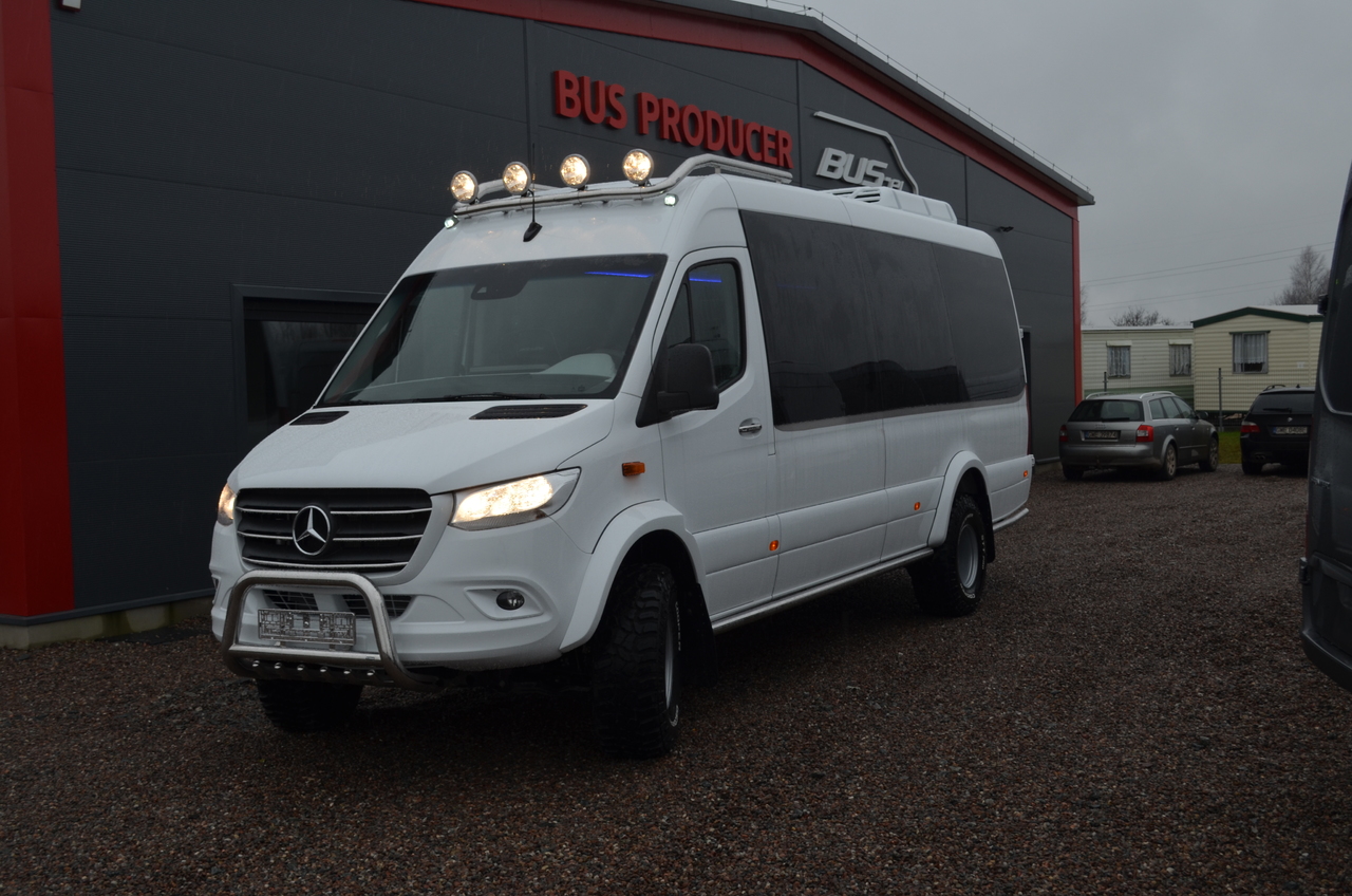 MERCEDES-BENZ 519 4x4 high and low drive - Minibus, Passenger van: picture 4 MERCEDES-BENZ 519 4x4 high and low drive - Minibus, Passenger van: picture 4