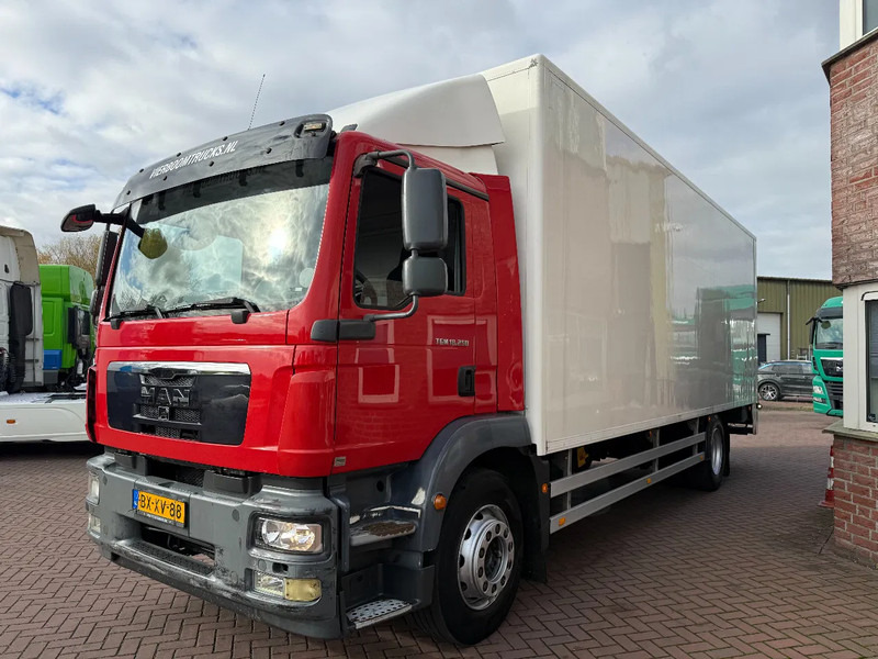 MAN TGM 18.250 TGM 18.250 4X2 Koffer mit Ladebordwand TUV-2-2026 NL-Truck - Box truck: picture 2 MAN TGM 18.250 TGM 18.250 4X2 Koffer mit Ladebordwand TUV-2-2026 NL-Truck - Box truck: picture 2