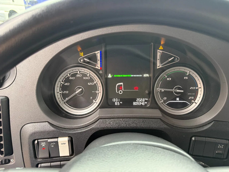 DAF XF 480 XF480 4X2 SSC / Smart tacho / Full spoilers / parking airco / Holland Truck - Tractor unit: picture 3 DAF XF 480 XF480 4X2 SSC / Smart tacho / Full spoilers / parking airco / Holland Truck - Tractor unit: picture 3