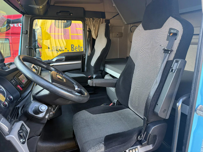 MAN TGX 18.420 TGX 18.420 4X2 BLS / NEW MODEL 2019 / 2 BEDS / NIGHT AIRCO / 5X IN STOCK - Tractor unit: picture 5 MAN TGX 18.420 TGX 18.420 4X2 BLS / NEW MODEL 2019 / 2 BEDS / NIGHT AIRCO / 5X IN STOCK - Tractor unit: picture 5