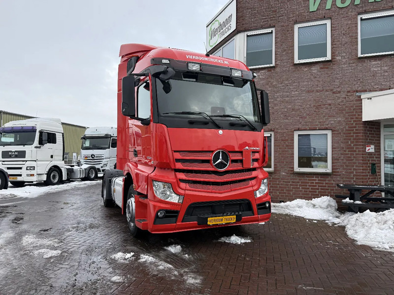 Mercedes-Benz Actros 1836 Actros 1836LS 4X2 / Streamspace / Smart tacho / Fridge / 2x Tank - Tractor unit: picture 1 Mercedes-Benz Actros 1836 Actros 1836LS 4X2 / Streamspace / Smart tacho / Fridge / 2x Tank - Tractor unit: picture 1