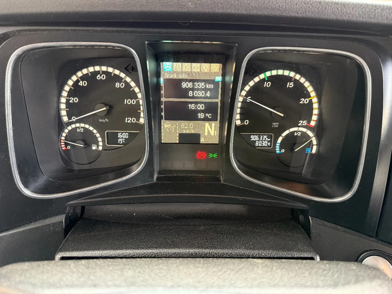 Mercedes-Benz Actros Actros 1842LS 4X2 Streamspace / ACC / Full MB service / Holland Truck - Tractor unit: picture 3 Mercedes-Benz Actros Actros 1842LS 4X2 Streamspace / ACC / Full MB service / Holland Truck - Tractor unit: picture 3