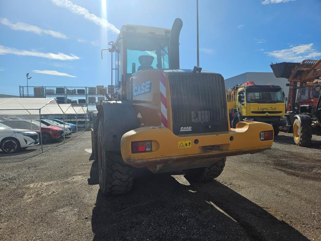 Wheel loader CASE 621 D: picture 6