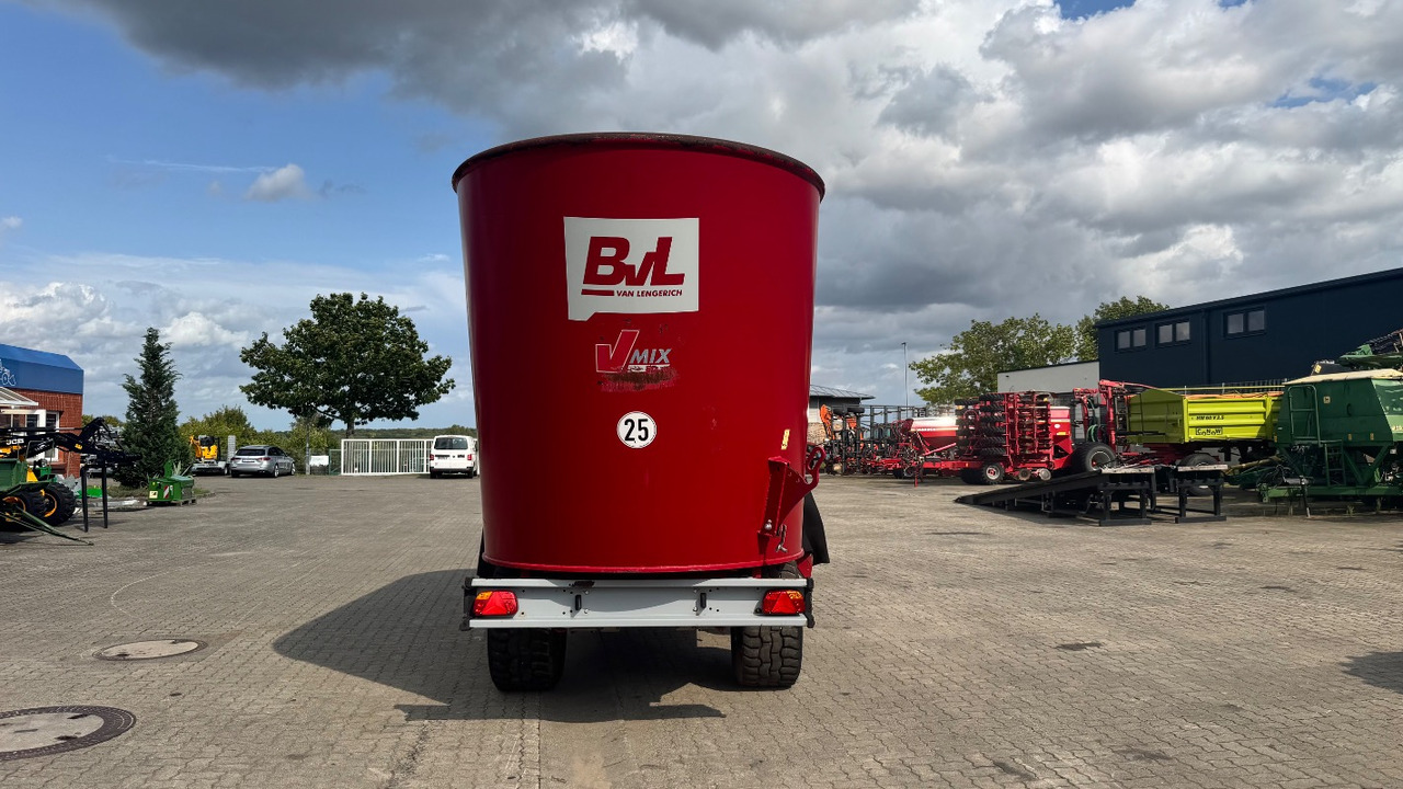 BVL V-Mix 17-2S # top Zustand # - Forage mixer wagon: picture 2 BVL V-Mix 17-2S # top Zustand # - Forage mixer wagon: picture 2