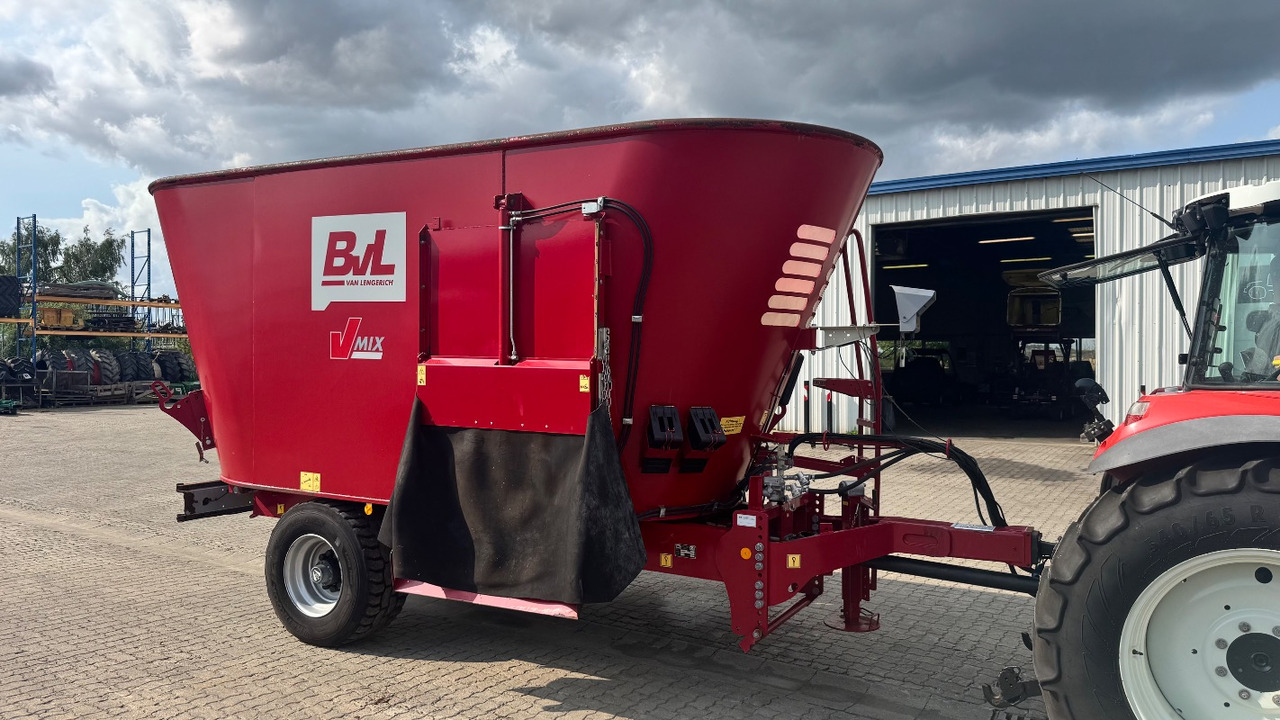 BVL V-Mix 17-2S # top Zustand # - Forage mixer wagon: picture 4 BVL V-Mix 17-2S # top Zustand # - Forage mixer wagon: picture 4