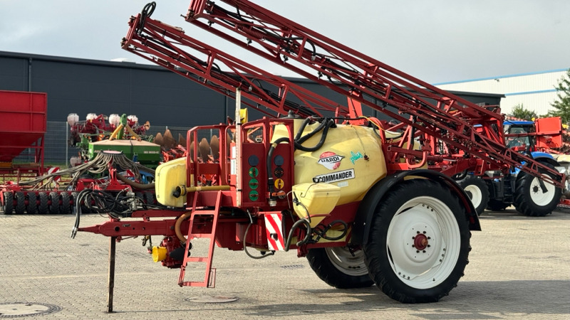 Hardi Commander 2800 Plus 24m - Sprayer: picture 1 Hardi Commander 2800 Plus 24m - Sprayer: picture 1