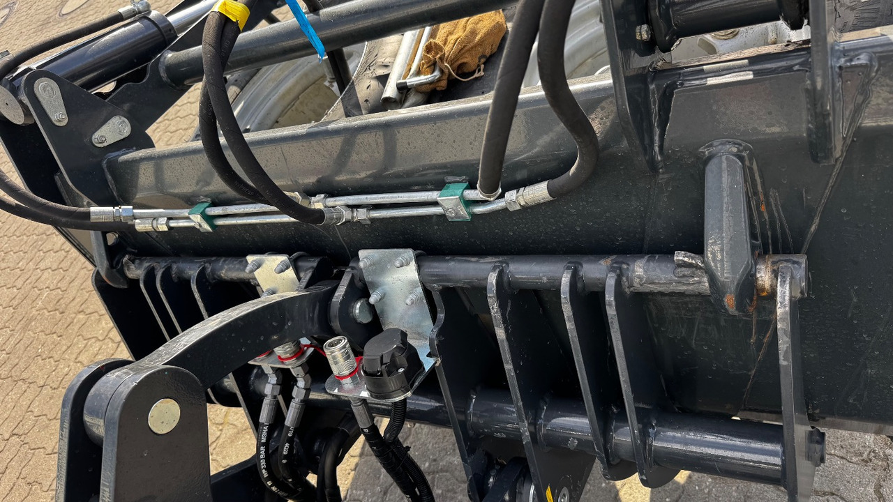 PITBULL X27-45 - Wheel loader: picture 3 PITBULL X27-45 - Wheel loader: picture 3