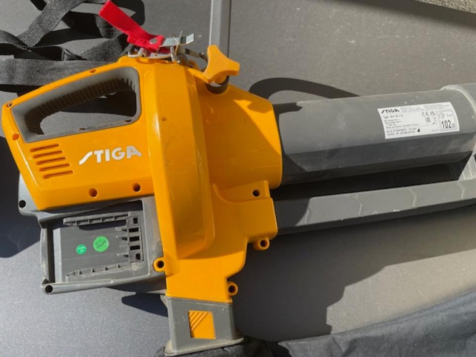 Laubsauger/-bläser Stiga - Garden equipment: picture 3 Laubsauger/-bläser Stiga - Garden equipment: picture 3