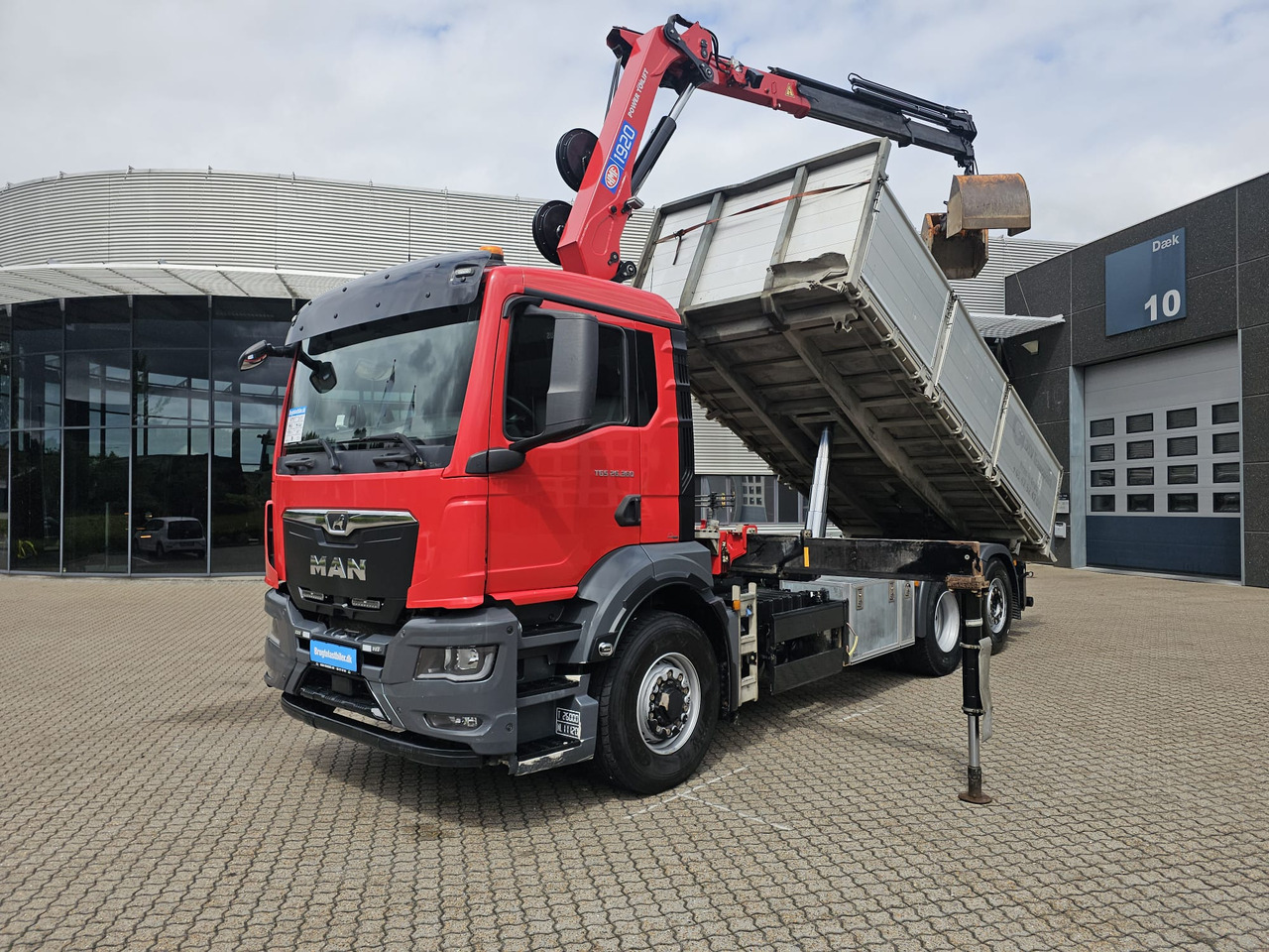 MAN TGS 26.360 Hydrodrive - Tipper, Crane truck: picture 1 MAN TGS 26.360 Hydrodrive - Tipper, Crane truck: picture 1