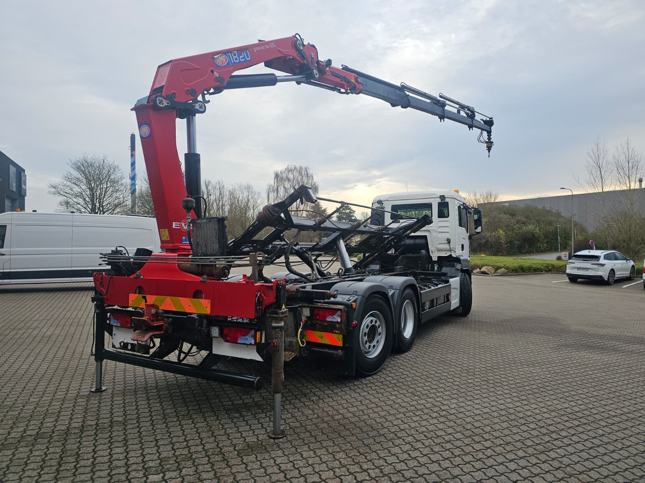 MAN TGS 26.400 6X2-4 - Container transporter/ Swap body truck, Crane truck: picture 4 MAN TGS 26.400 6X2-4 - Container transporter/ Swap body truck, Crane truck: picture 4