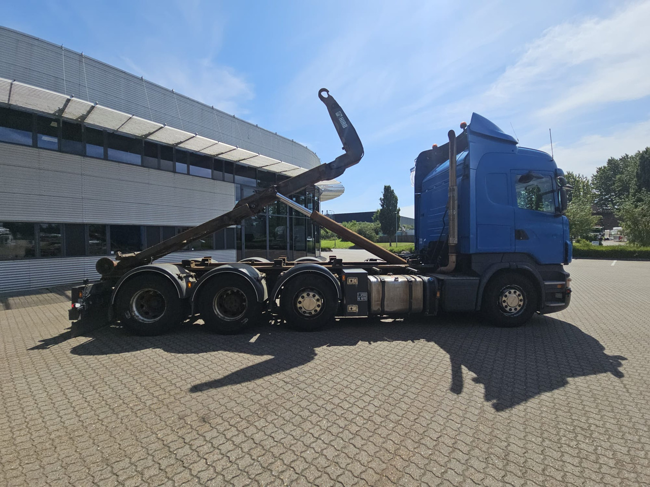 Scania R560 - Hook lift truck: picture 5 Scania R560 - Hook lift truck: picture 5