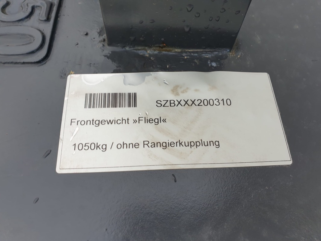 Fliegl GEWICHT 1.050KG - Counterweight: picture 3 Fliegl GEWICHT 1.050KG - Counterweight: picture 3