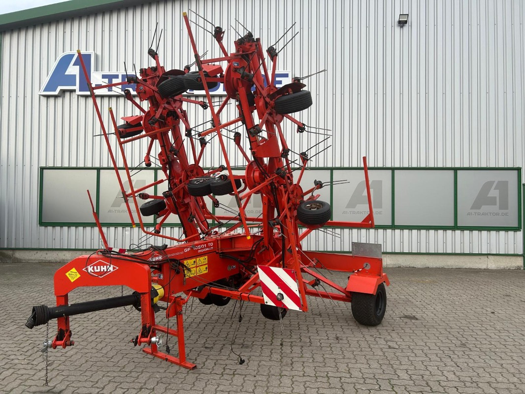 Kuhn GF 10601 TO - Tedder/ Rake: picture 4 Kuhn GF 10601 TO - Tedder/ Rake: picture 4