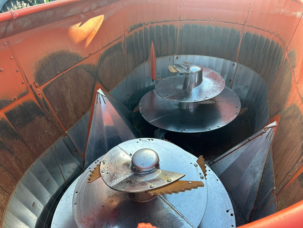 Kuhn Profile 30.2 CL - Forage mixer wagon: picture 2 Kuhn Profile 30.2 CL - Forage mixer wagon: picture 2