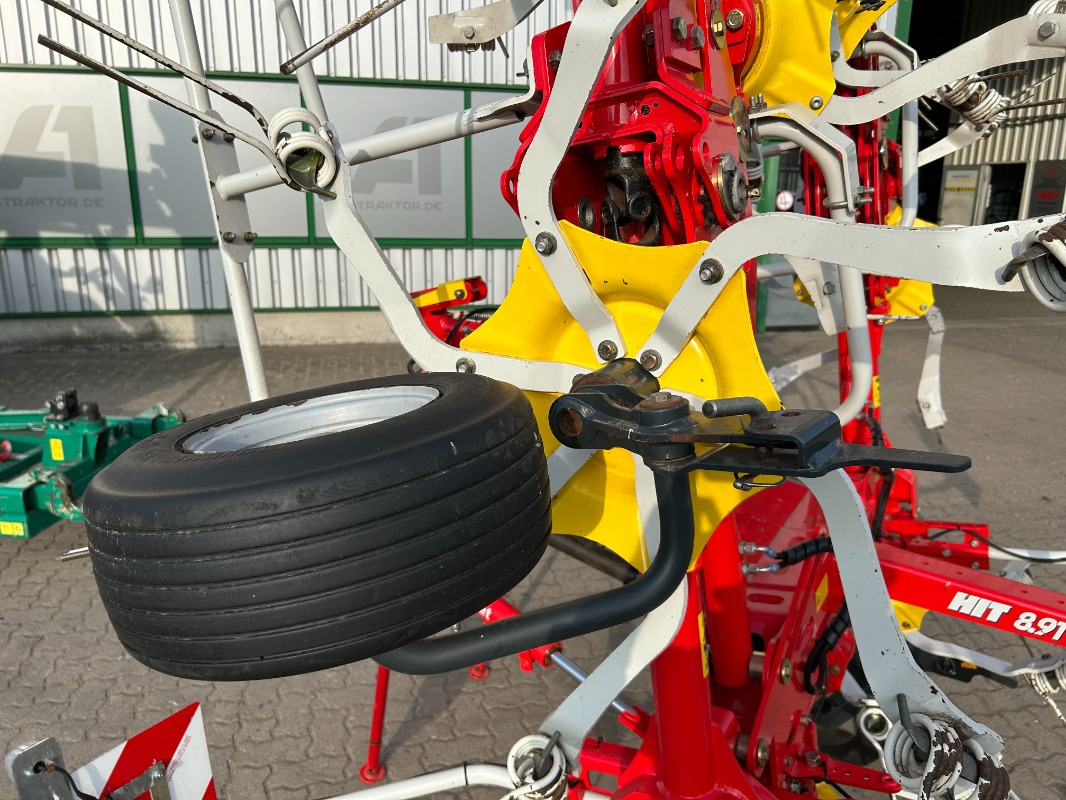 Pöttinger HIT 8.91 - Tedder/ Rake: picture 4 Pöttinger HIT 8.91 - Tedder/ Rake: picture 4