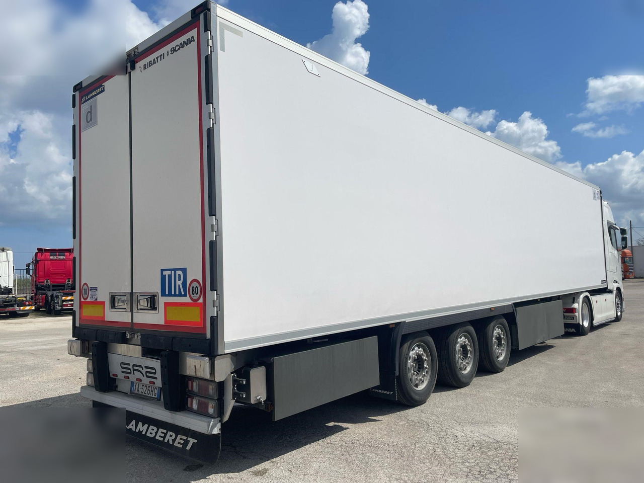 LAMBERET - Refrigerator semi-trailer: picture 1 LAMBERET - Refrigerator semi-trailer: picture 1