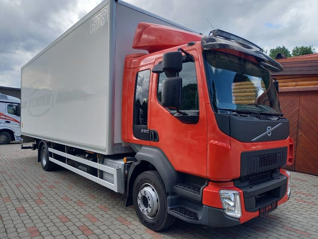 Volvo FL 280, 4x2, EURO 6 - Box truck: picture 4 Volvo FL 280, 4x2, EURO 6 - Box truck: picture 4