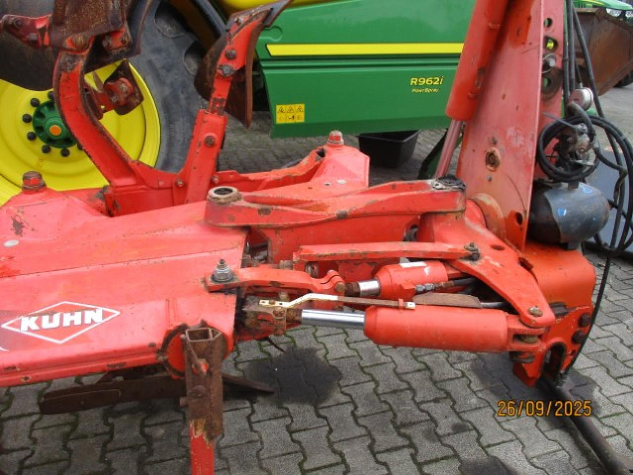 Kuhn Varimaster 152 NSH - Plow: picture 4 Kuhn Varimaster 152 NSH - Plow: picture 4