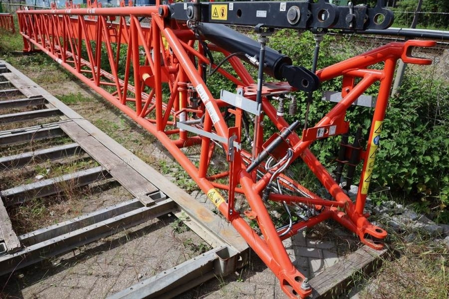 All terrain crane Demag AC220-5 Dutch Registration, 10x6x10, 220t Capacity: picture 18