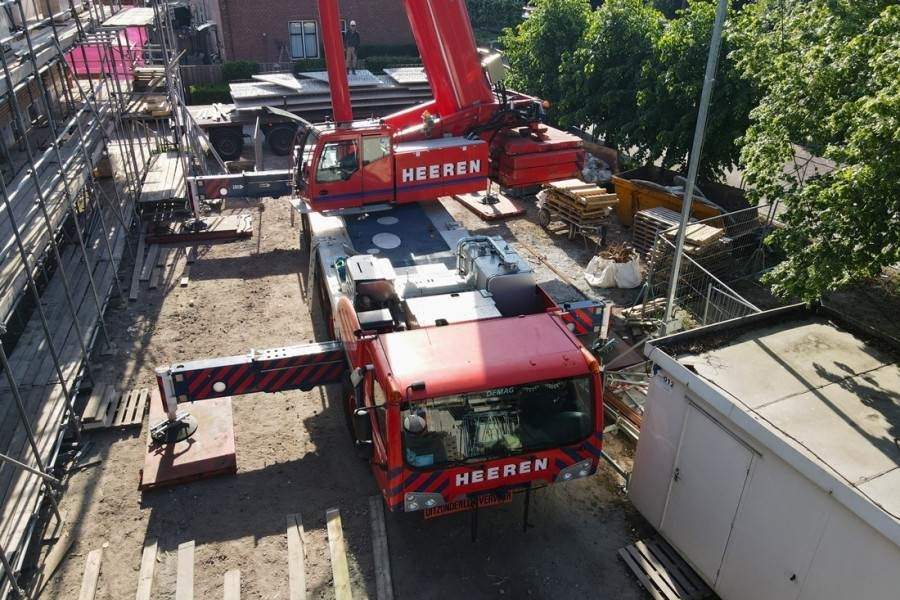 All terrain crane Demag AC220-5 Dutch Registration, 10x6x10, 220t Capacity: picture 13
