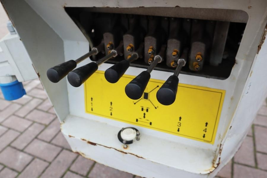 Falcon FS330Z Bi-Energy, Diesel - Battery, 33m Working He - Articulated boom: picture 3 Falcon FS330Z Bi-Energy, Diesel - Battery, 33m Working He - Articulated boom: picture 3