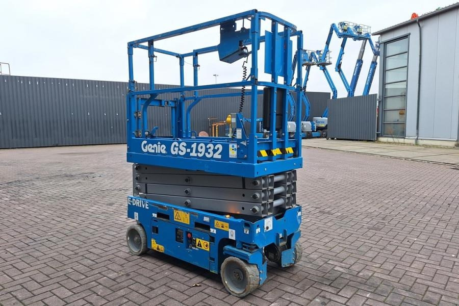 Genie GS1932 E-Drive Several In Stock, 8m Working Height  leasing Genie GS1932 E-Drive Several In Stock, 8m Working Height: picture 8