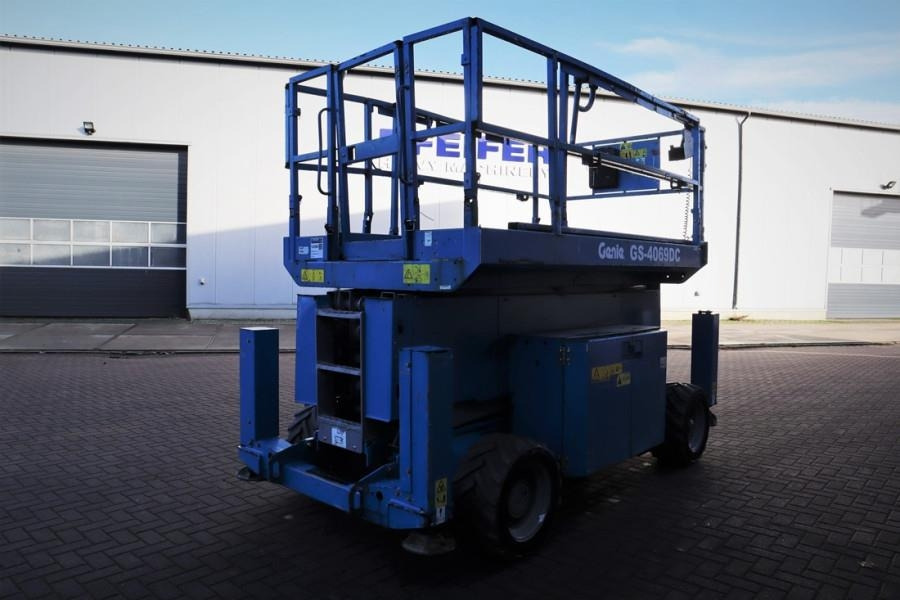 Genie GS4069 Electric, 14m Working Height, 363kg Capacit - Scissor lift: picture 2 Genie GS4069 Electric, 14m Working Height, 363kg Capacit - Scissor lift: picture 2