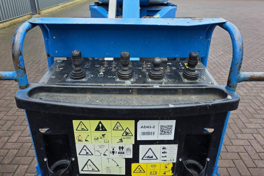 Genie ZX135/70 Diesel, 4x4x4 Drive, 43m Lifting Height, - Articulated boom: picture 5 Genie ZX135/70 Diesel, 4x4x4 Drive, 43m Lifting Height, - Articulated boom: picture 5