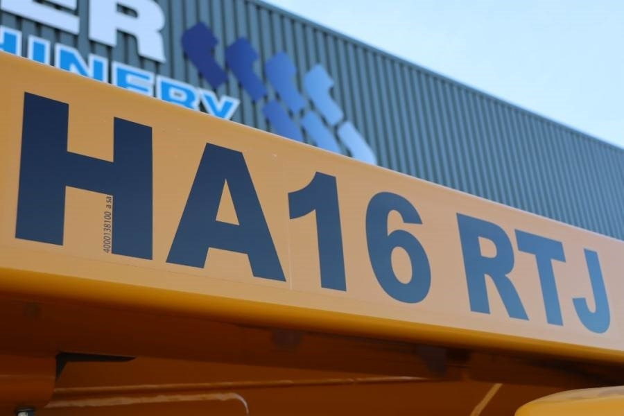 Haulotte HA16RTJ Valid Inspection, *Guarantee! Diesel, 4x4 - Articulated boom: picture 3 Haulotte HA16RTJ Valid Inspection, *Guarantee! Diesel, 4x4 - Articulated boom: picture 3