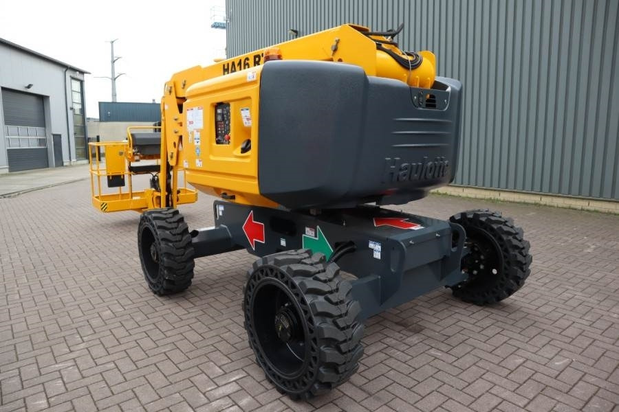 Haulotte HA16RTJ Valid Inspection, *Guarantee! Diesel, 4x4 - Articulated boom: picture 4 Haulotte HA16RTJ Valid Inspection, *Guarantee! Diesel, 4x4 - Articulated boom: picture 4