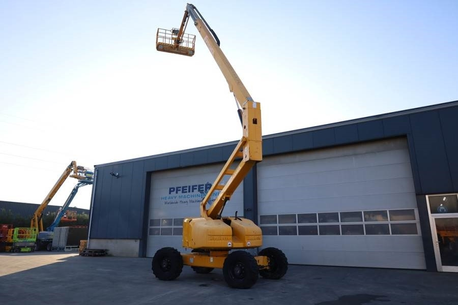 Haulotte HA260PX Diesel, 4x4x4 Drive, 26m Working Height, 1 - Articulated boom: picture 2 Haulotte HA260PX Diesel, 4x4x4 Drive, 26m Working Height, 1 - Articulated boom: picture 2