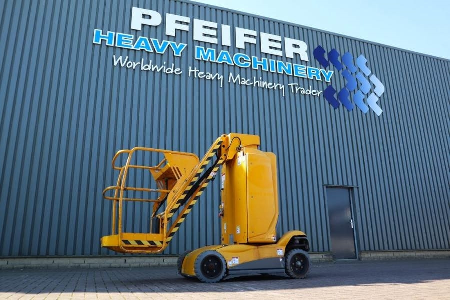 Haulotte STAR 10 Electric, 10m Working Height, 3m Reach, 20 - Articulated boom: picture 1 Haulotte STAR 10 Electric, 10m Working Height, 3m Reach, 20 - Articulated boom: picture 1